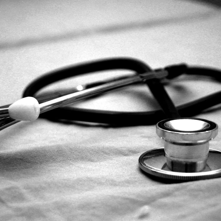 Sprachbegleitung bei medizinischen Behandlungen und Fachkonsultationen